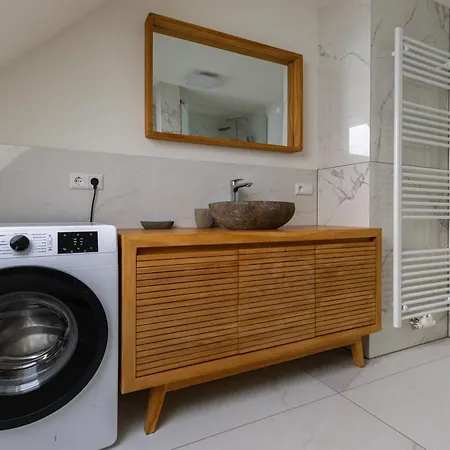 Solaris * ווגטסבורג